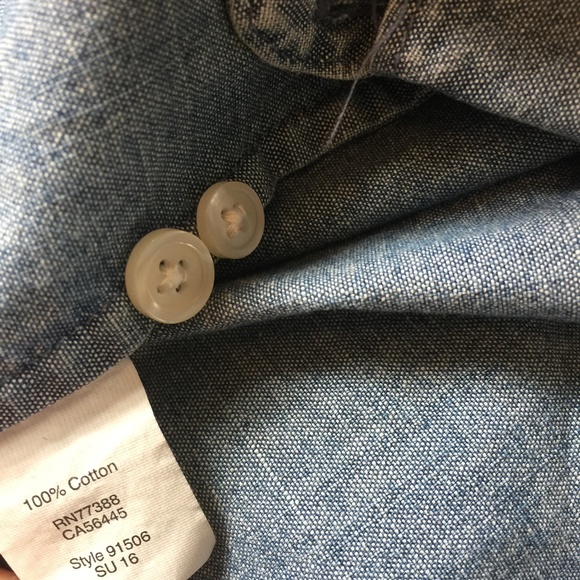 J Crew Denim Style Button Up Shirt NWT - Picture 7 of 7